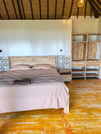 Bedroom 3, Dikaloha Surfschool and Stay, Jembrana