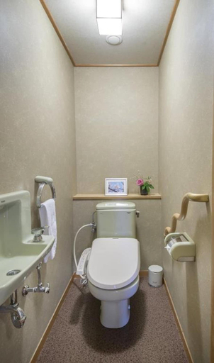 Bathroom 5, Ryoso Umi-no-Chou, Ise