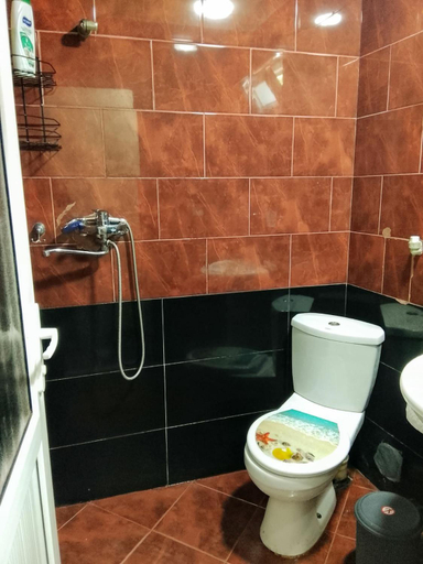 Bathroom, temuriRoom, Khobi