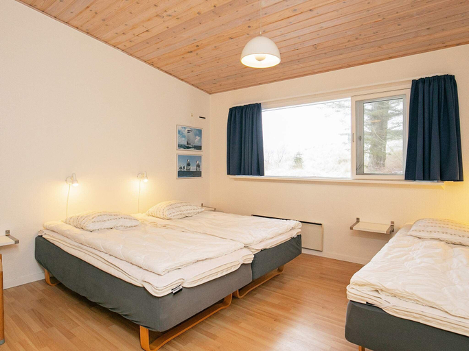 Bedroom 3, 12 Person Holiday Park Home in Hanstholm, Thisted