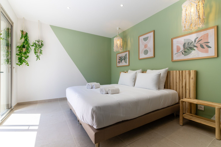 Room 4, Villa Joy Pool Sauna River Escape, Hérault