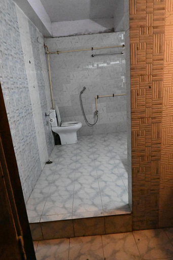Bathroom 5, Quinton Enclave, East Khasi Hills