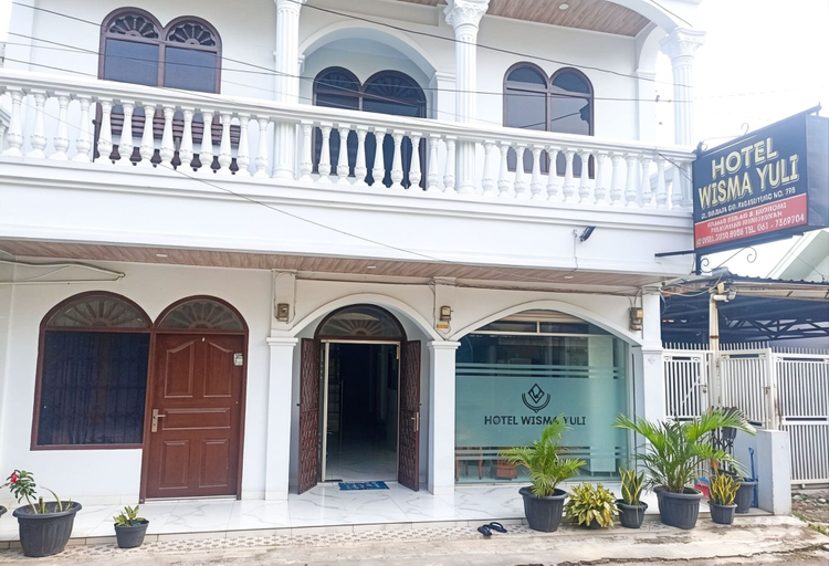 Exterior detail, Hotel O near Masjid Raya Al-Mashun forme, Medan