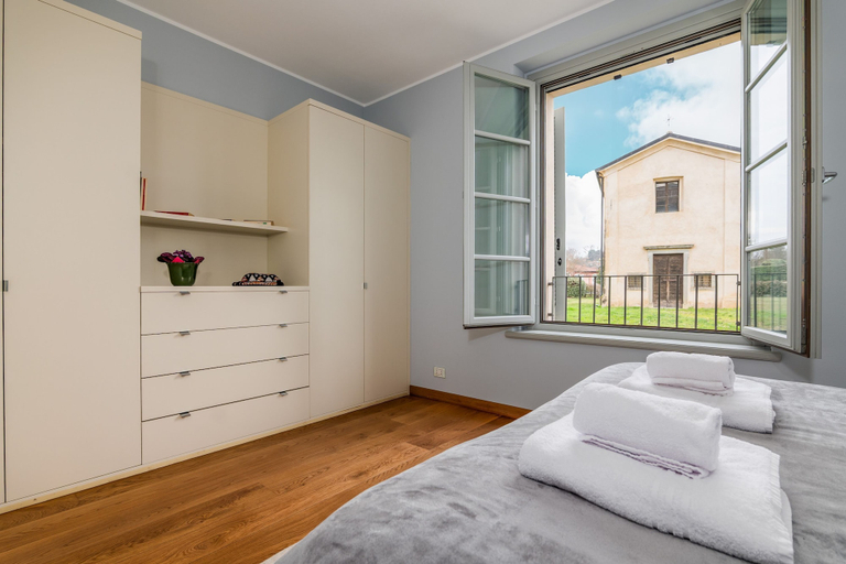 Room 5, Luxury Golf Apartment Clara, Novara