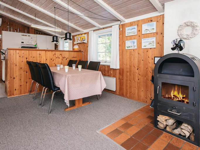 Others 4, 6 person holiday home in Blåvand, Varde