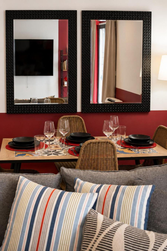Facilities 2, LIV - Upscale Athenian Apartments, Attica