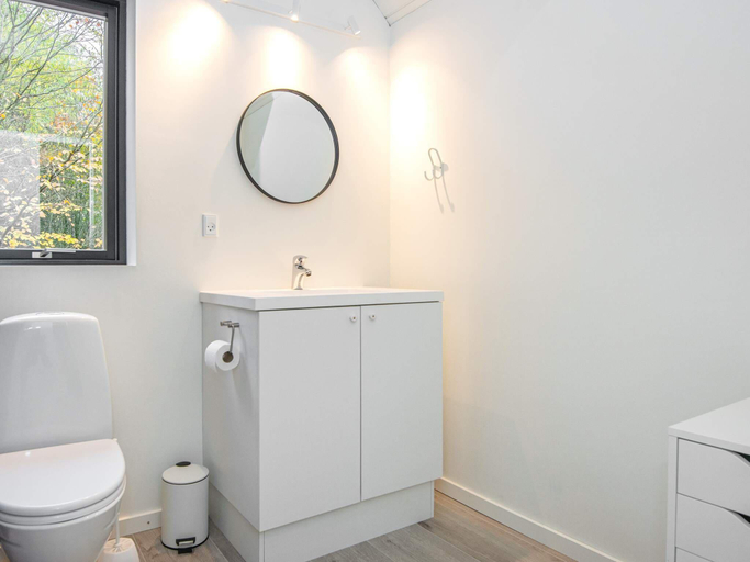 Bathroom 3, 4 star holiday home in Hovborg, Vejen