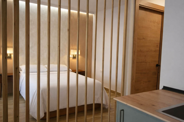 Room 2, Apartment near the Las Ventas Bullring, Madrid