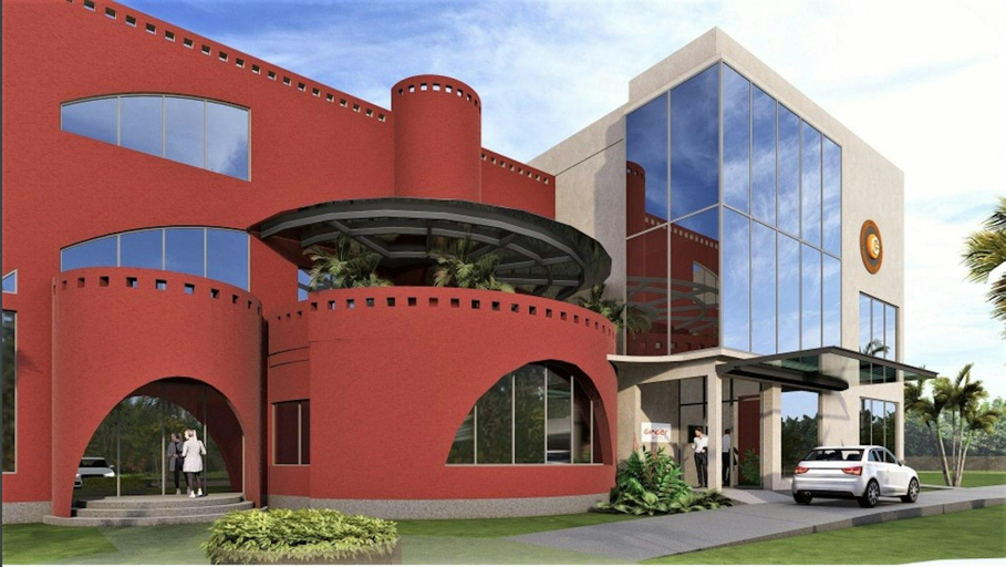 Exterior & Views