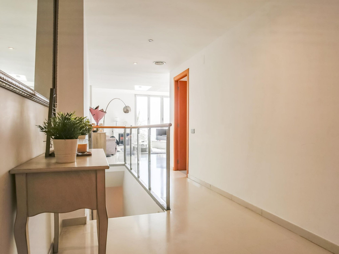 Others 3, Duplex Moderno y Luminoso con Vistas a mar, Barcelona
