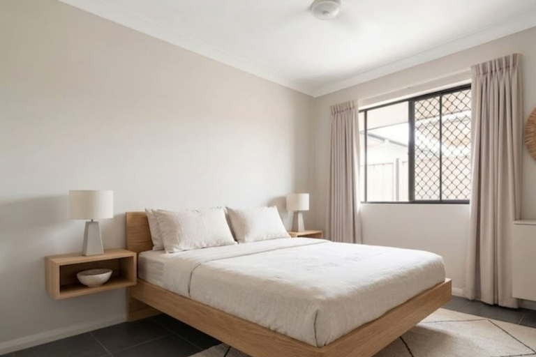 Room 3, Zen Courtyard Garden - Patio - Garage, Durack