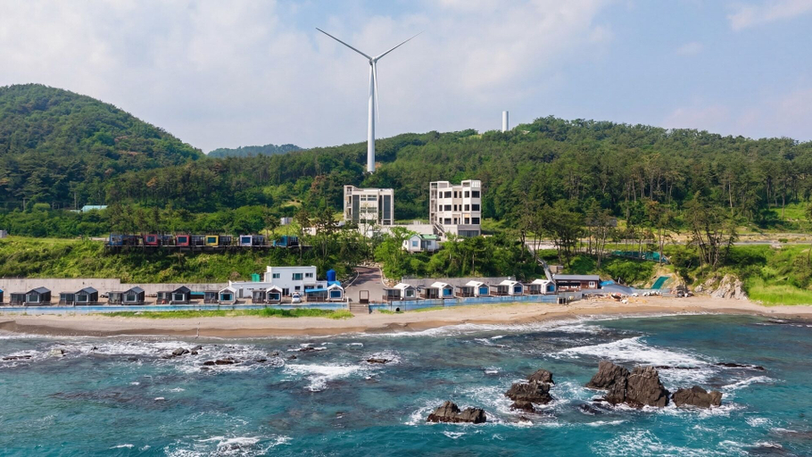 Exterior & Views 2, Pohang Sausalito by B-class Pool Villa, Pohang