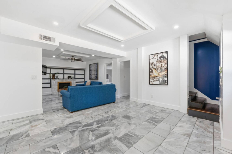 Room 3, Fifa World Cup HQ Luxury 8BR Buckhead Estate, Atlanta