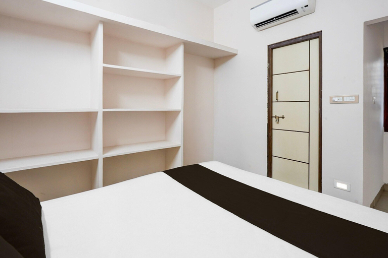 Room 5, Classic Chhathrapathi Residency, Chittoor