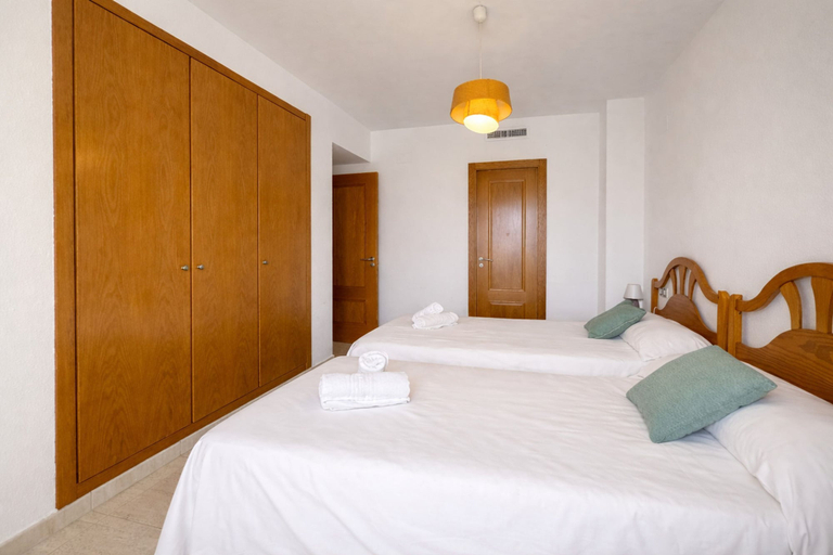 Room 4, Ap2203 in Denia With 2 Bedrooms and 2 Bathrooms, Alicante