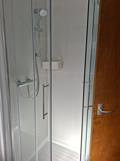 Bathroom, Pitlochry Youth Hostel, Perthshire and Kinross