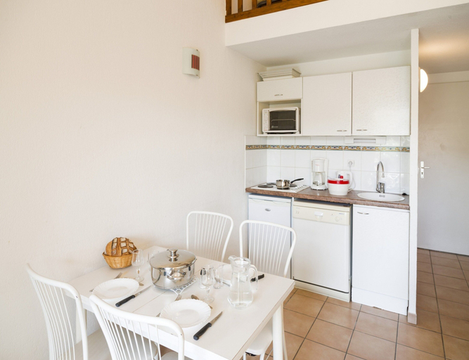 Private kitchen 3, Beach Holiday Home in Cap D'agde, Hérault
