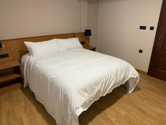 5, Hotel CHG LEYTON, Lugo