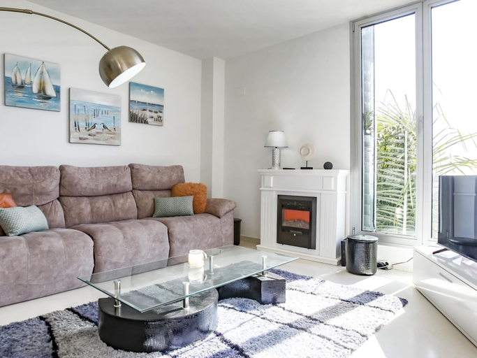 Others 5, Duplex Moderno y Luminoso con Vistas a mar, Barcelona