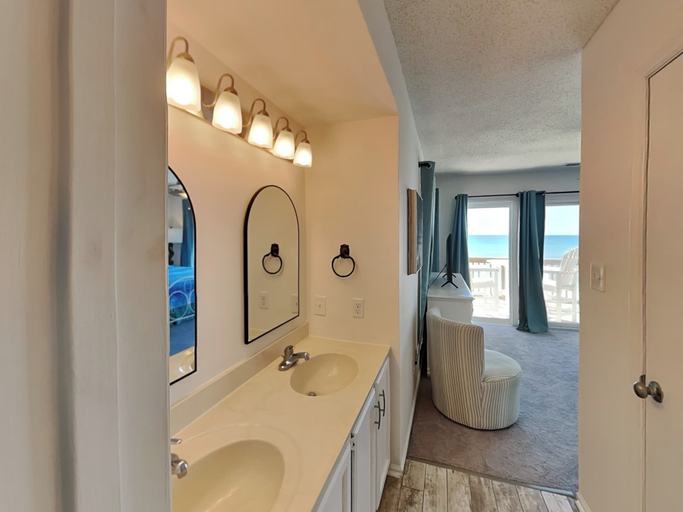 Property amenity 5, Hailey's Hideaway by Topsail Realty, Pender