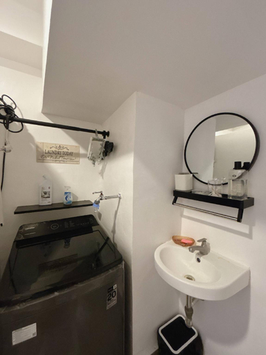 Bathroom 3, Cozy Loft Condo in Tanza with Arcade, Tanza