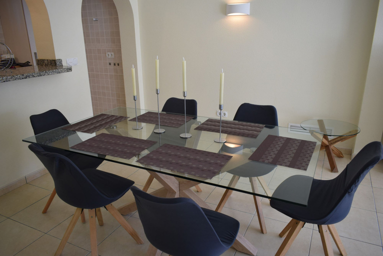Room 3, Ad1202 in Oliva With 2 Bedrooms and 2 Bathrooms, Valencia