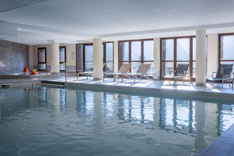 Pool 3, Mountain Side Stay With Sauna, Haute-Savoie