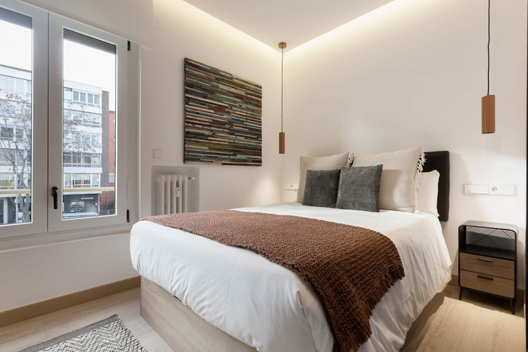 Room 4, Spectacular apartment in Madrid. Concha Espina I, Madrid