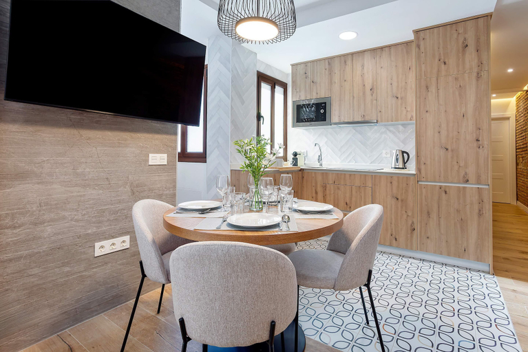 Room 3, Exclusive Penthouse With Private Terrace in Granada Buensuceso IV, Granada