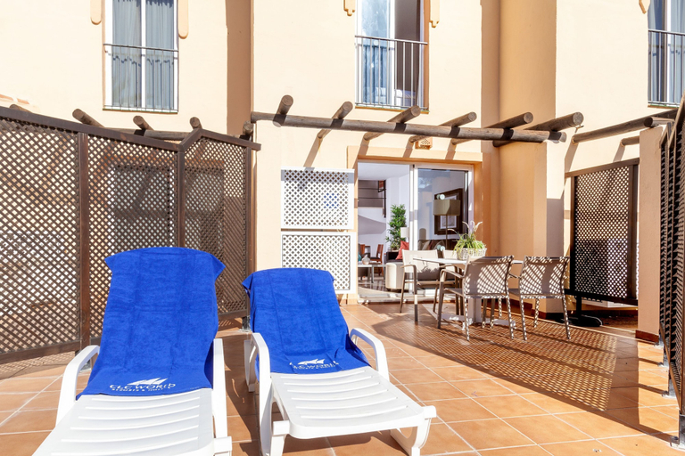 Room 5, AS MDS 295 in Mijas Costa, Málaga