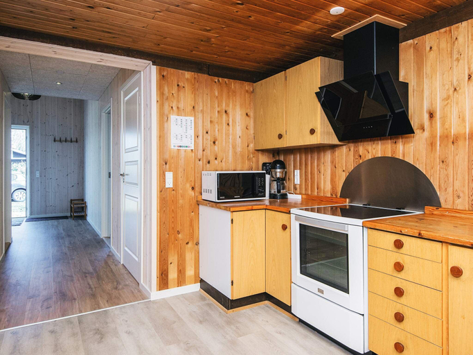 Others 5, 7 person holiday home in Glesborg, Norddjurs