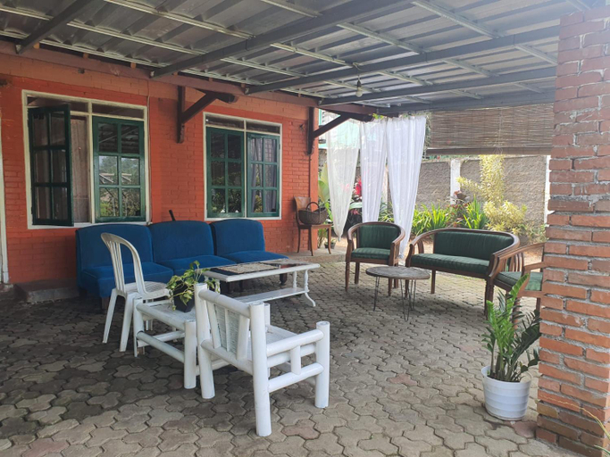 Others 5, Villa Swasti, Cisarua, Bogor