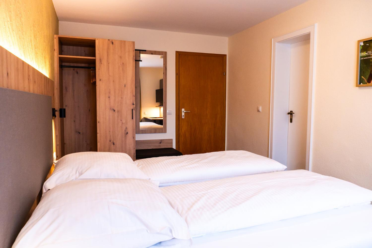 Bedroom 3, Gastehaus Korf, Neuwied