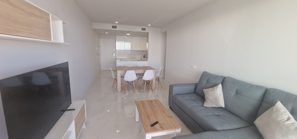 Room 5, Benidorm Beach 19-153, Alicante