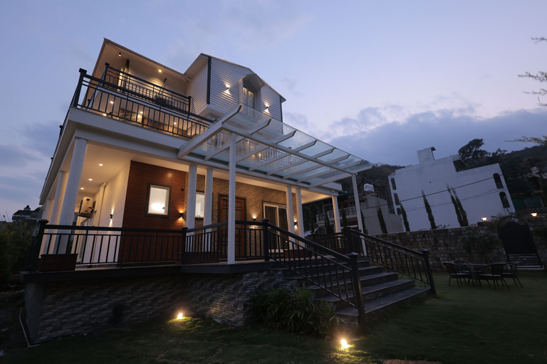 Exterior 3, Maktain Glance, Dehradun