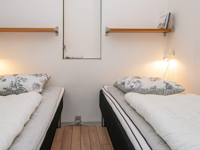 Bedroom 3, 6 person holiday park home in Fanø, Fanø