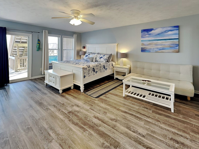 Property amenity 4, The Twisted Pelican by Topsail Realty, Pender