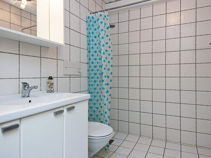 Bathroom 3, 8 person holiday home in Rømø, Tønder