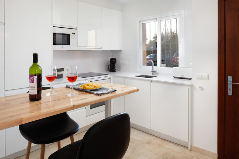 Room 4, AS MDS 159 in Mijas Costa, Málaga