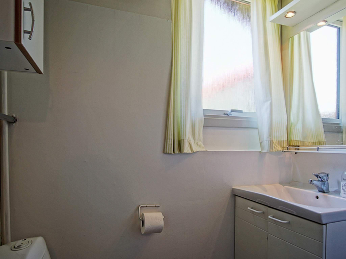Bathroom, 8 person holiday home in Allinge, Bornholm