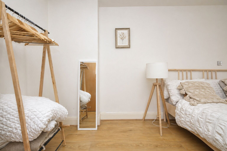 Room 3, The MCR Prime Pad, Manchester
