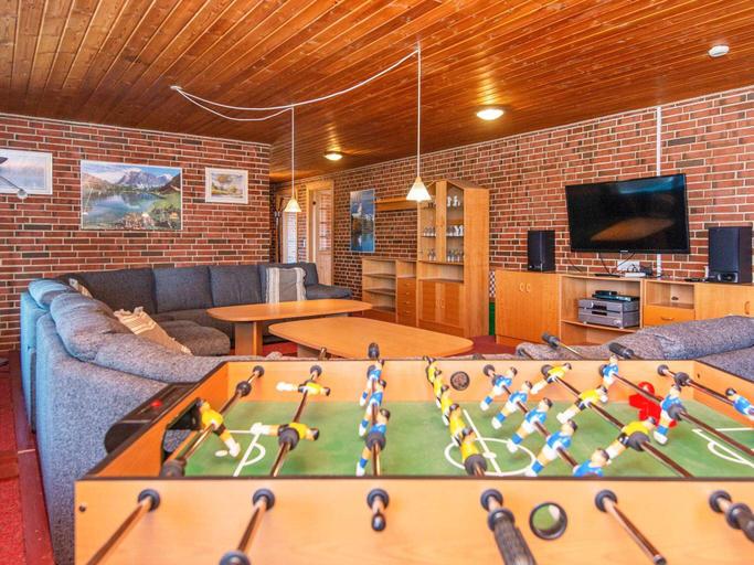 Food & Drinks, 14 person holiday home in Harboøre, Lemvig