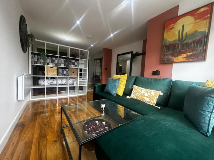 Room 3, Cozy 1BR Mickle Trafford Stay Sleeps 3, Cheshire West and Chester