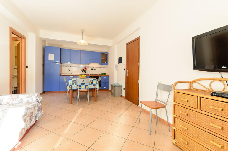 Living room 5, Appartement in Pietra Ligure, Messina