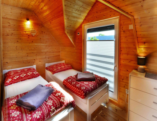 Room 5, Comfortable Holiday Home Close to the Beach, Kołobrzeg