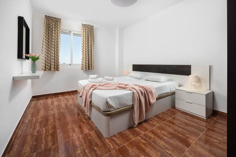 Room 4, AS EXT BMD Benalmar 4 5D, Málaga