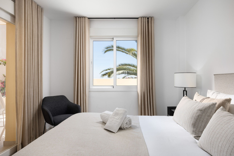 Room 4, AS SM 175 in Mijas Costa, Málaga