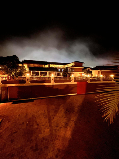 Others 1, Dreamland, Satara