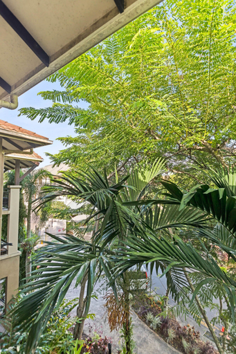 Room 2, Tropical Resort Escape, Cairns