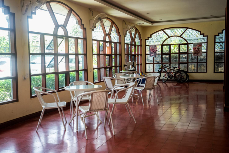 Food & Drinks, Yula Hotel Thatluang, Vientiane